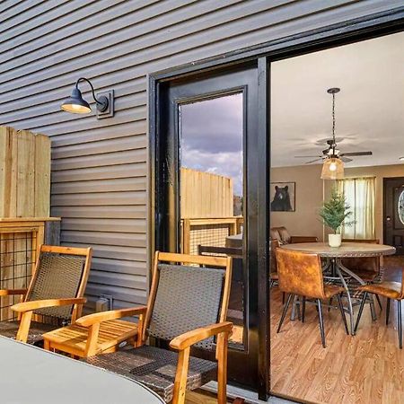 Willow Trace: Family Retreat, Hot Tub, Gaming! Pigeon Forge Exteriör bild