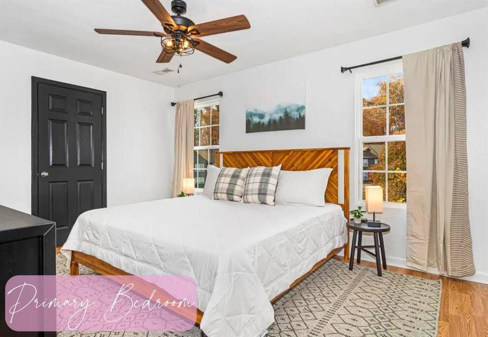 Willow Trace: Family Retreat, Hot Tub, Gaming! Pigeon Forge Exteriör bild